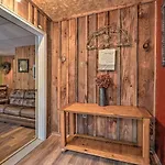 Rustic Clint Eastwood Ranch Apt By Raystown Lake