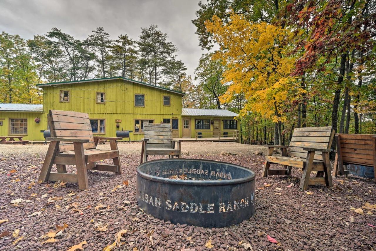 Сasa de vacaciones Rustic Clint Eastwood Ranch By Raystown *